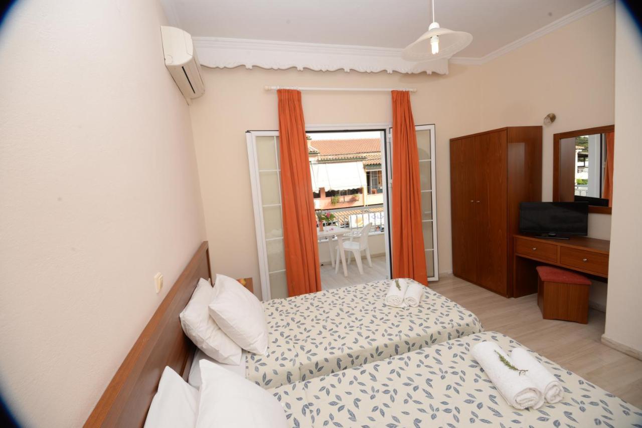 Filippas Rooms In Gouvia Exterior photo